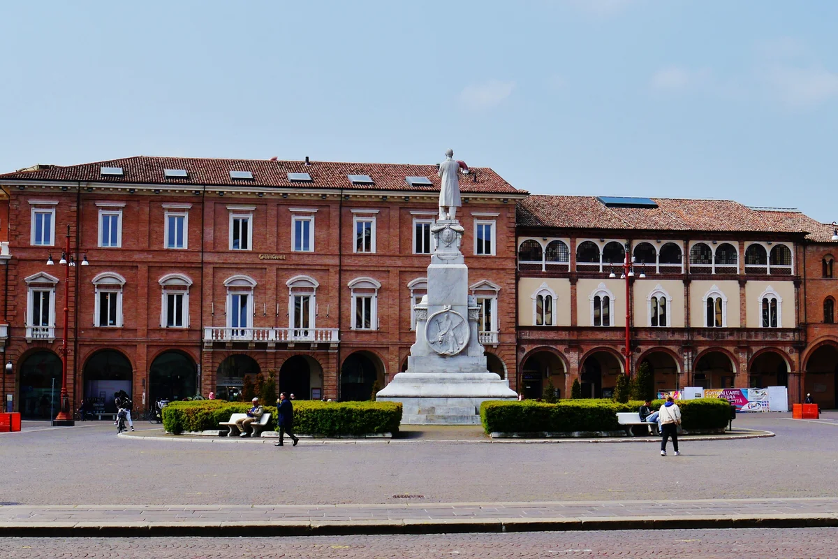 Piazza Aurelio Saffi