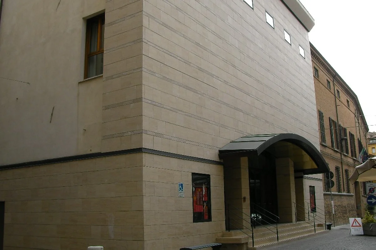 Teatro Comunale Diego Fabbri