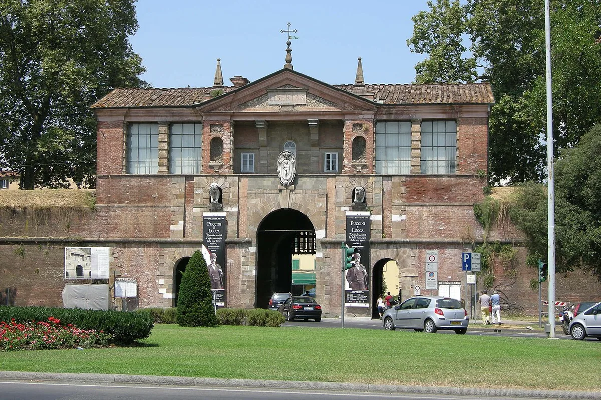 Porta San Pietro (Mura di Lucca)